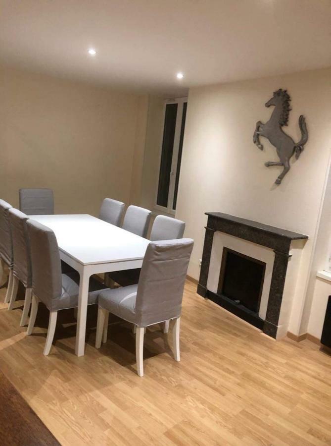 Appartement Face Au Donjon Pons Eksteriør bilde